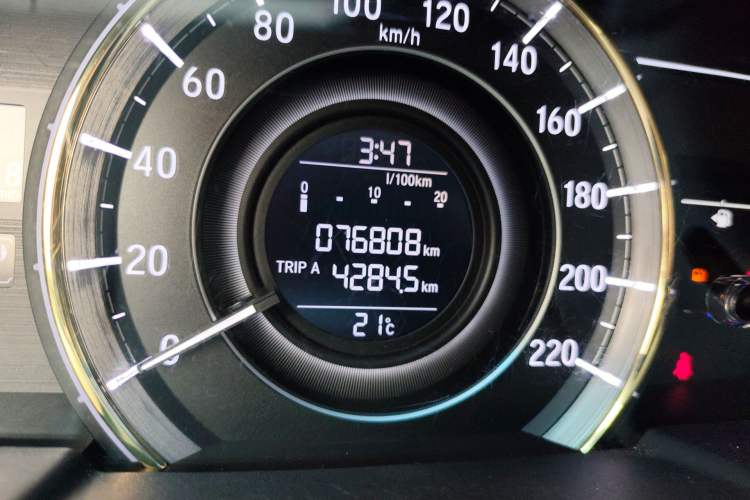 Used Honda Elysion 2016 2.4L Style Edition
