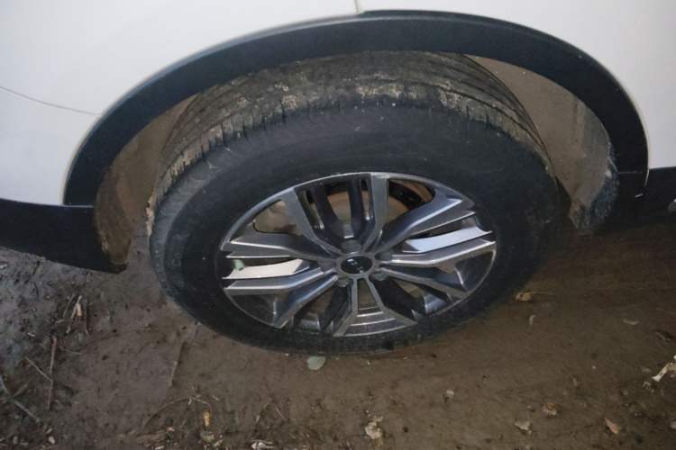 Used Geely Auto Emgrand X7 Sport 2020 1.8TD DCT Smart PRO Right Rear Wheel Hub