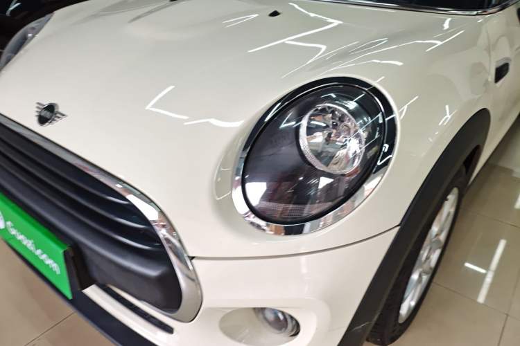 Used MINI 2019 1.5T ONE Five-Door Edition Left Front Headlight