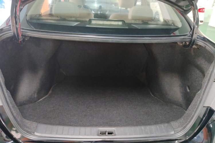 Used Nissan Sylphy 2018 1.6XE CVT Comfort Edition Trunk