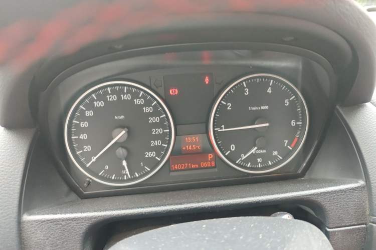 Used BMW X1 2013 sDrive20i Sports Design Package
