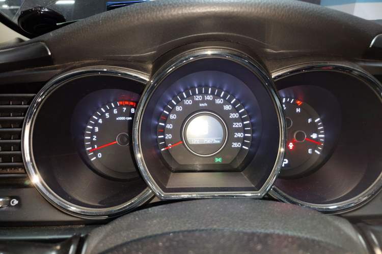 Used Kia K5 2015 2.0L Automatic GL
