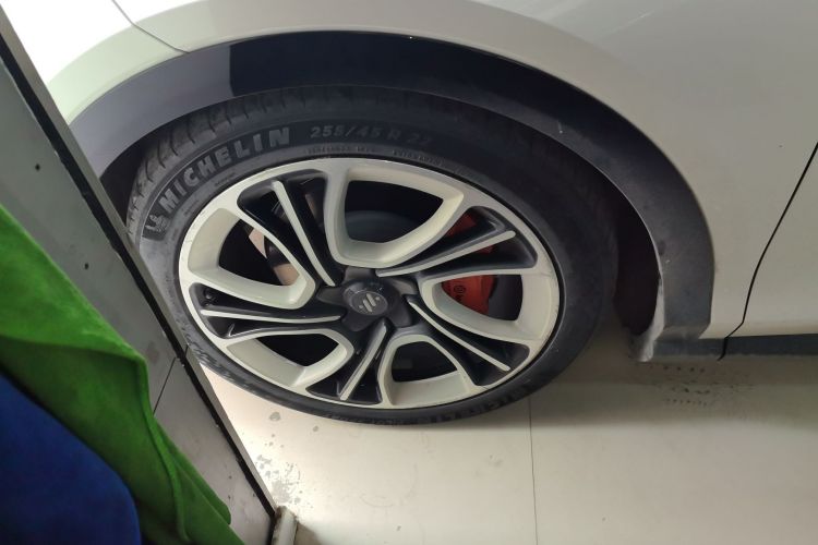 Used IM LS7 2023 100kWh Lux Rear-Drive Version