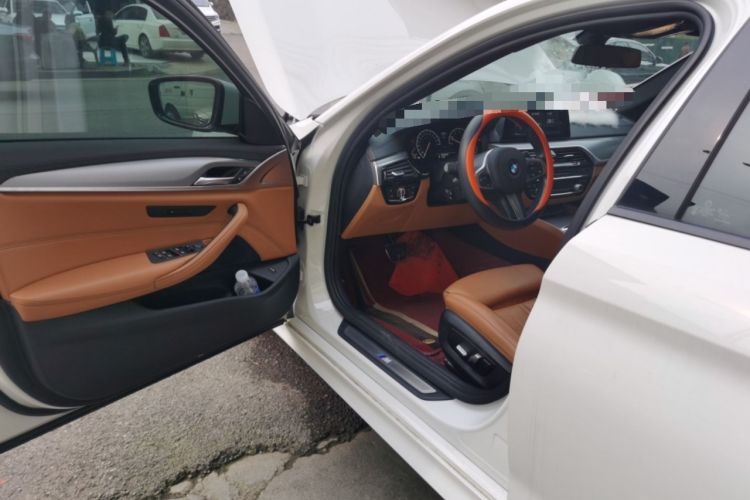 Used BMW 5 Series 2018 525i M Sport Package
