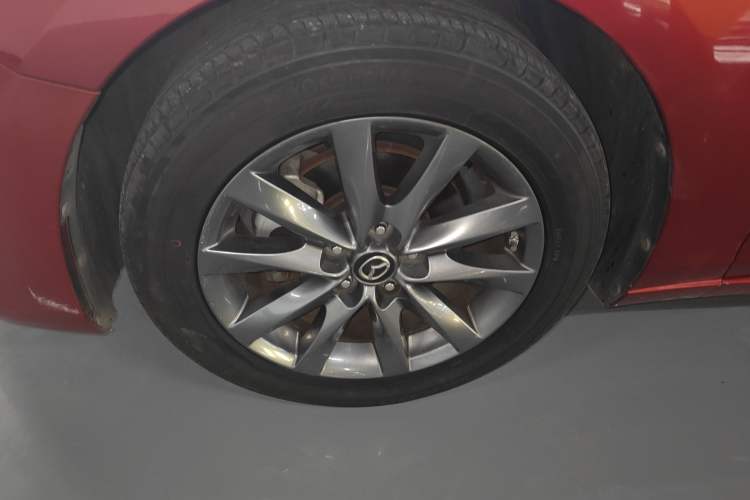 Used Mazda Atenza 2020 2.0L Blue Sky Luxury Edition
