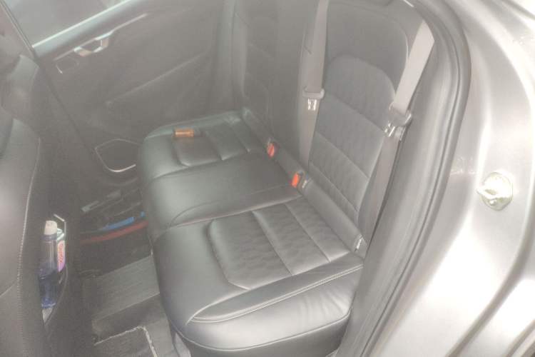 Used Geometry C 2022 400KM Commuter Version