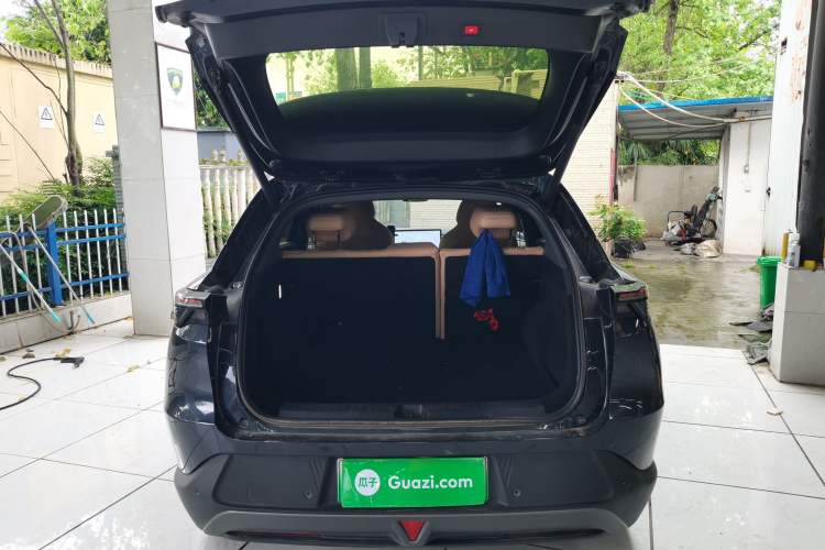 Used ARCFOX Alpha T5 2025 520 MAX Trunk