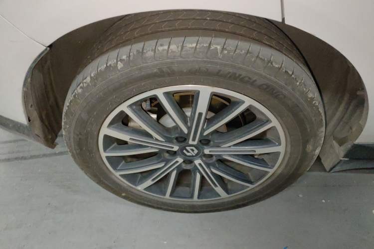 Used Leapmotor B10 2025 510 Joyful Edition Exterior 8