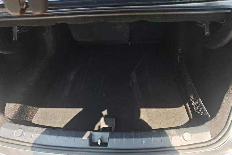 Used BYD Destroyer 05 2024 Honor Edition DM-i 120KM Luxury Model Trunk