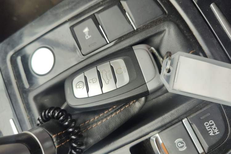 Used Hongqi H5 2019 30TD Smart Connect Dynamic Edition