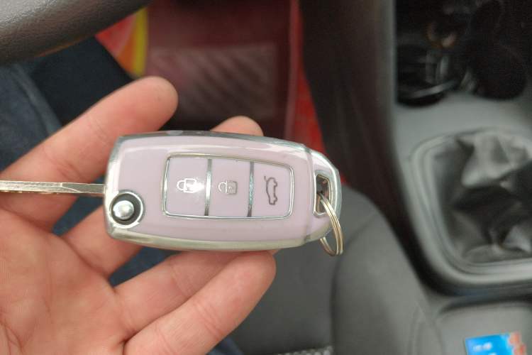 Used Volkswagen Polo 2013 1.4L Manual Comfort Edition Vehicle Key