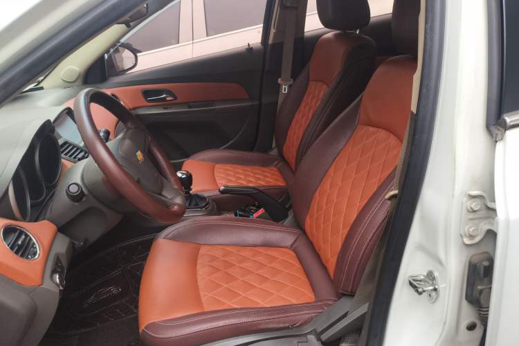 Used Chevrolet Cruze 2015 1.5L Classic SE MT