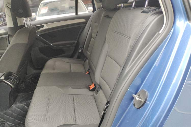 Used Volkswagen Golf 2015 1.4TSI Comfort Travel Edition