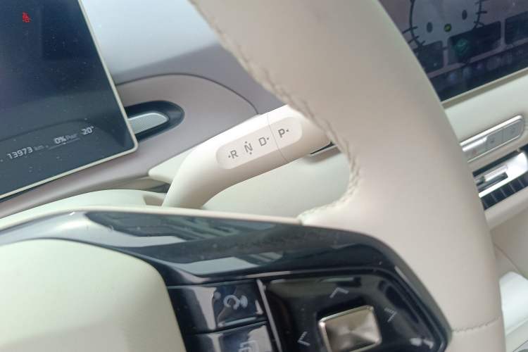 Used MG 4 EV 2026 Model 437 Composed Edition Gear Lever