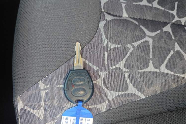 Used Chery QQ 2013 1.0L Manual Happy Edition Vehicle Key