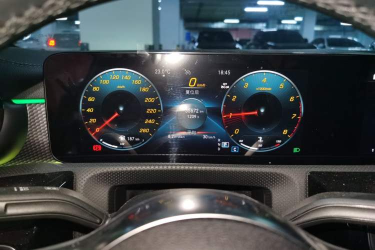 Used Mercedes-Benz A-Class 2022 Revised Version A 200 L Sport Sedan Fashionable Style