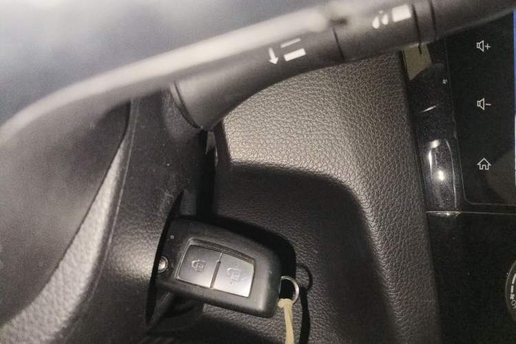 Used Nissan Qashqai 2019 2.0L CVT Smart Enjoyment Version Vehicle Key