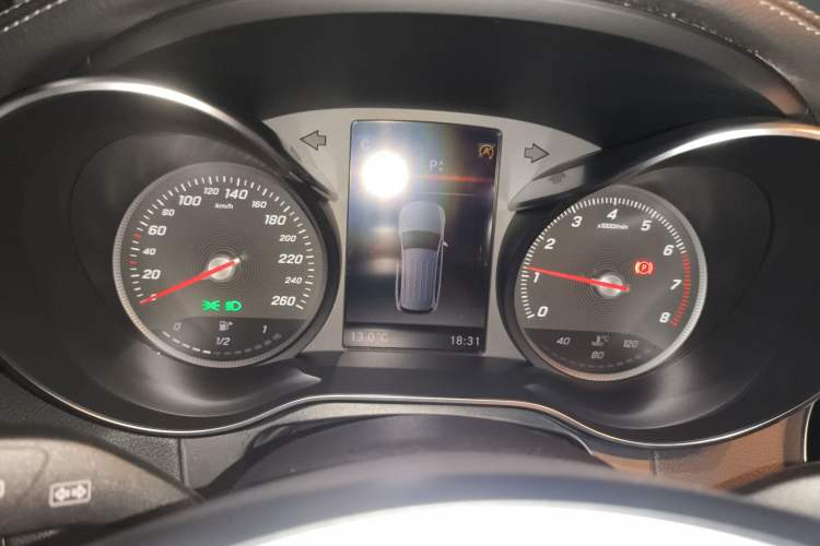 Used Mercedes-Benz GLC 2019 GLC 260 L 4MATIC Dynamic Model