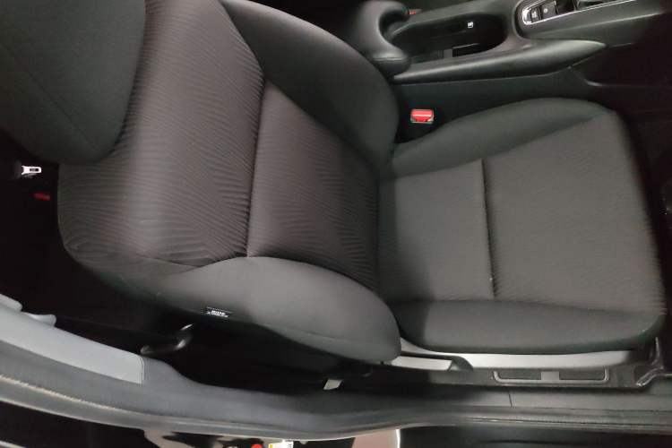 Used Honda XR-V 2015 1.5L LXi CVT Classic Edition Right Front Seat