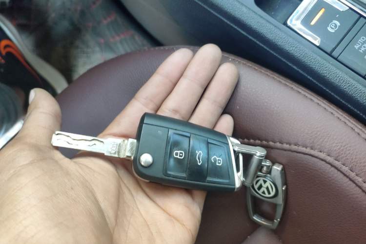 Used Volkswagen Lamando 2018 230TSI DSG Fashion Edition Vehicle Key