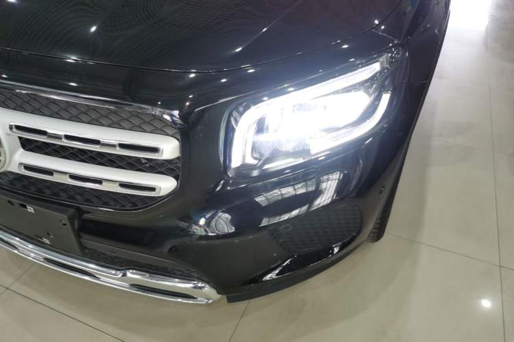 Used Mercedes-Benz GLB 2023 GLB 220 Fashion Model Left Front Headlight