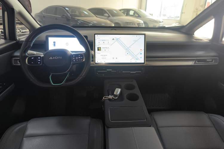 Used AION Y 2023 Plus 510 Smart Edition