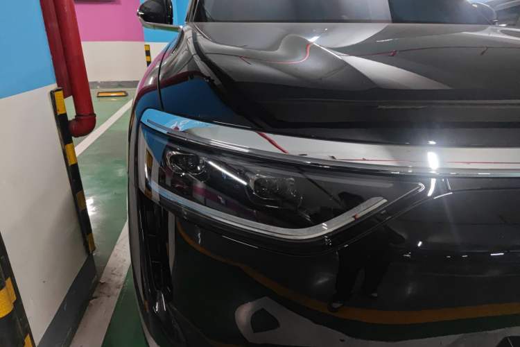 Used Hima AITO M8 2025 Extended-Range Max+ Version 53.4 kWh 5-Seater Edition
