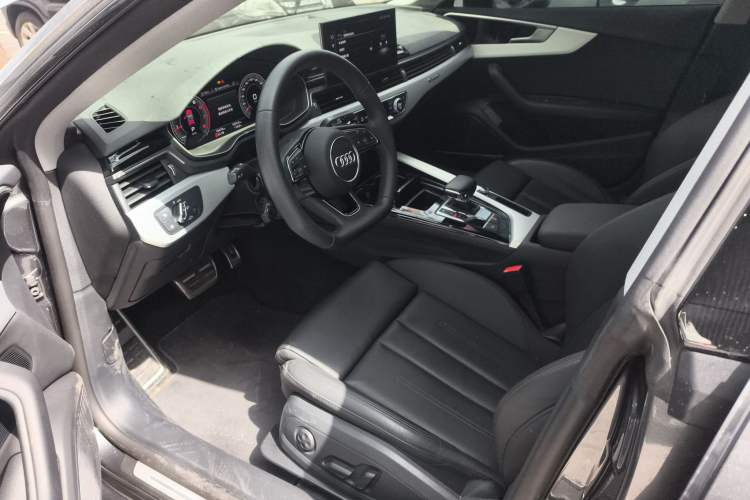 Used Audi A5 2024 Sportback 40 TFSI quattro Luxury Dynamic Model
