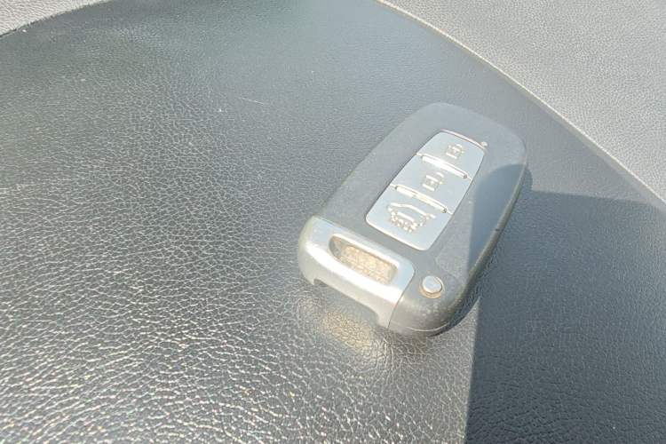 Used Hyundai Sonata 2013 2.0L Automatic Luxury Edition