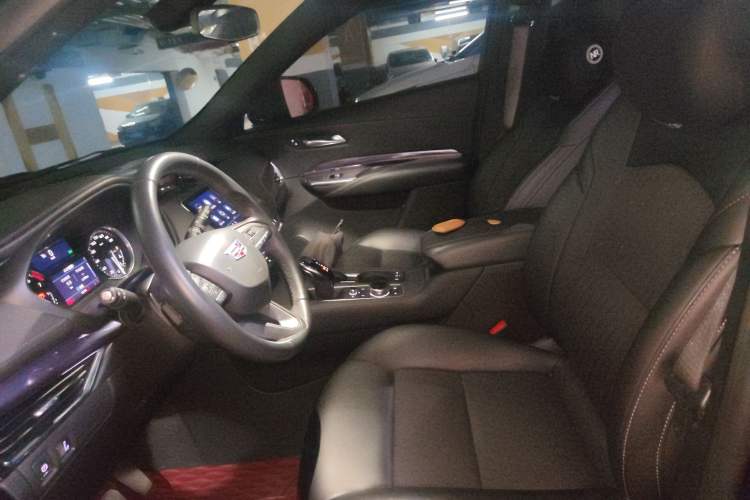 Used Cadillac XT4 2022 28T Two-Wheel Drive Fashion Edition