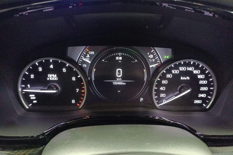 Used Cadillac XT5 2018 25T Luxury Model