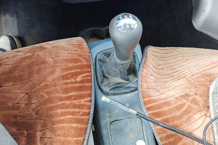 Used Jinbei Hiace X30 2020 1.5L Super-Comfortable Version China VI Standard SWC15M Gear Lever