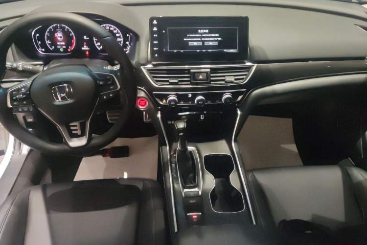 Used Honda Accord 2022 260TURBO Phantom Night · Prestige Edition Gear Lever