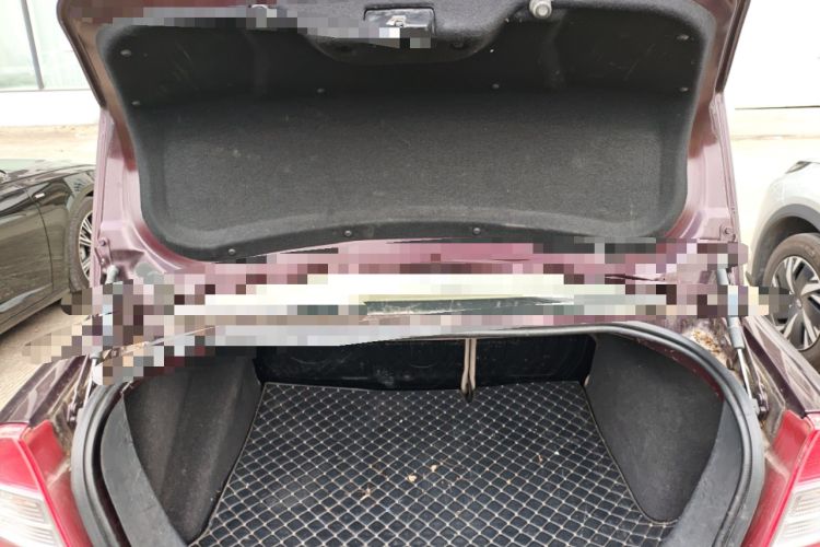 Used Ford Focus 2013 Sedan Classic 1.8L Manual Fashion Edition Trunk