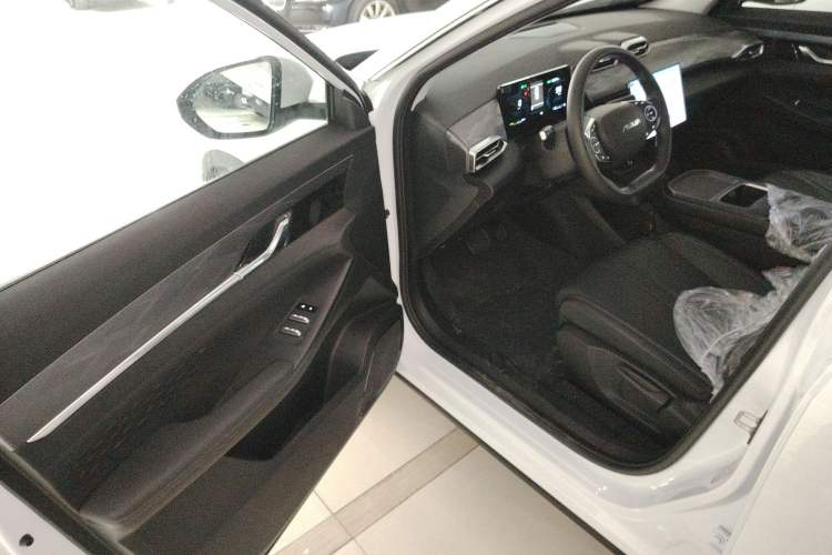 Used Dongfeng Aeolus SKY EV01 2025 530 km AIR Elite Edition
