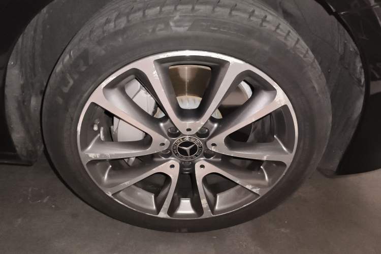 Used Mercedes-Benz E-Class 2019 E 300 L Luxury Model
