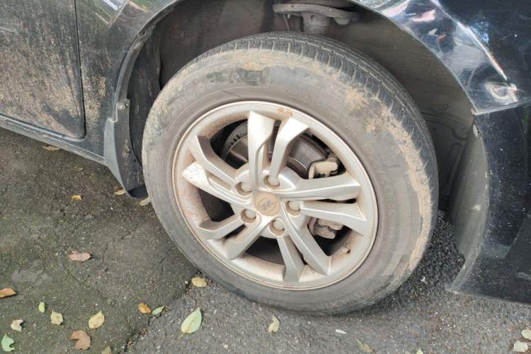 Used BYD Surui 2012 1.5L Manual Comfort Edition
