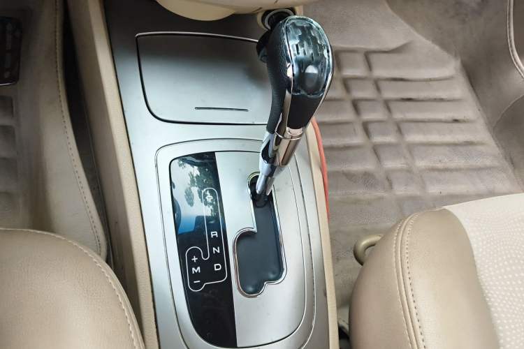 Used Buick Excelle 2013 1.5L Automatic Classic Model