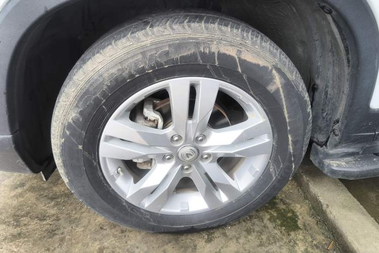 Used CHANGAN CS75 2016 1.8T Automatic Elite Model China V Standard Left Front Wheel Hub