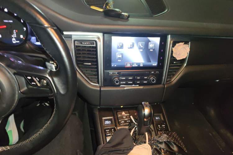 Used Porsche Macan 2017 Macan 2.0T
