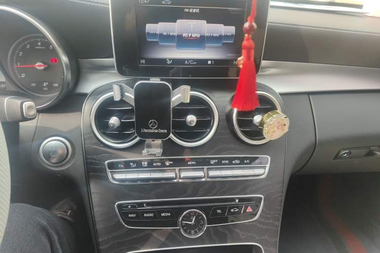 Used Mercedes-Benz C-Class 2018 C 180 L Fashion Edition Sport Version