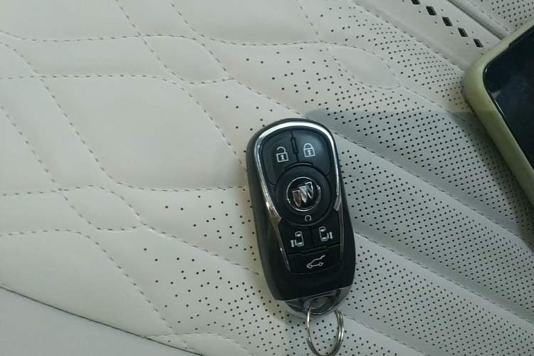 Used Buick GL8 2022 Avenir Avia Four-Seat Prestige Edition
