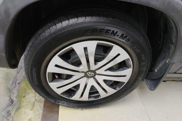 Used CHANGAN OSHAN X70A 2020 1.5L Manual Base Version Left Front Wheel Hub
