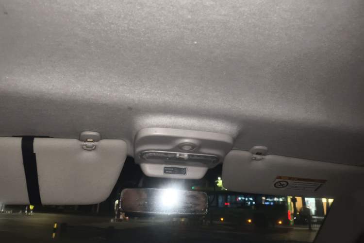 Used smart fortwo 2018 1.0L 52kW Hardtop Dynamic Version China V Headliner