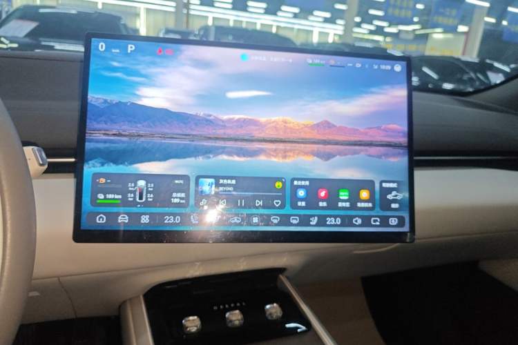 Used Deepal L07 2024 230Max Qiankun Intelligent Driving ADS SE Range-Extended Version Audio And AC Panel