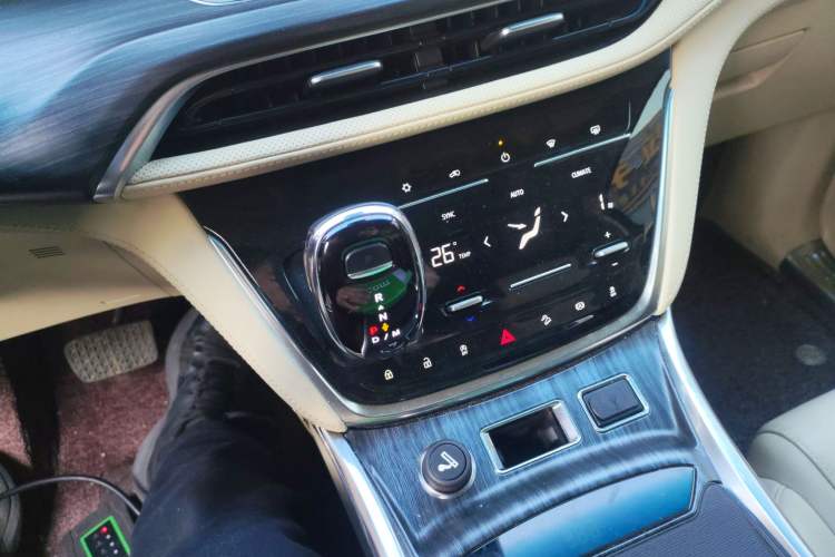 Used Buick GL8 2023 ES Lu Zun Deluxe Model
