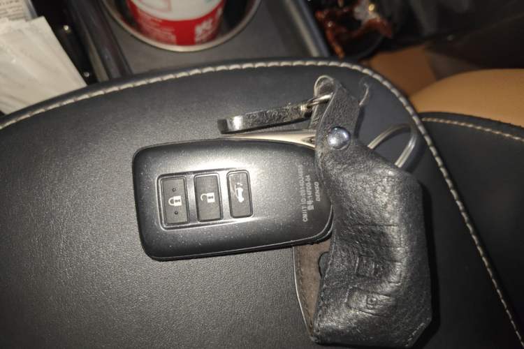 Used Lexus NX 2018 300h All-Wheel-Drive FENGZHI Edition China V Emission Standard
