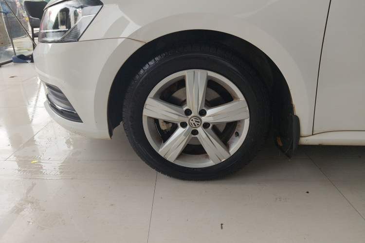 Used Volkswagen Lavida 2017 1.6L Automatic Fashion Edition