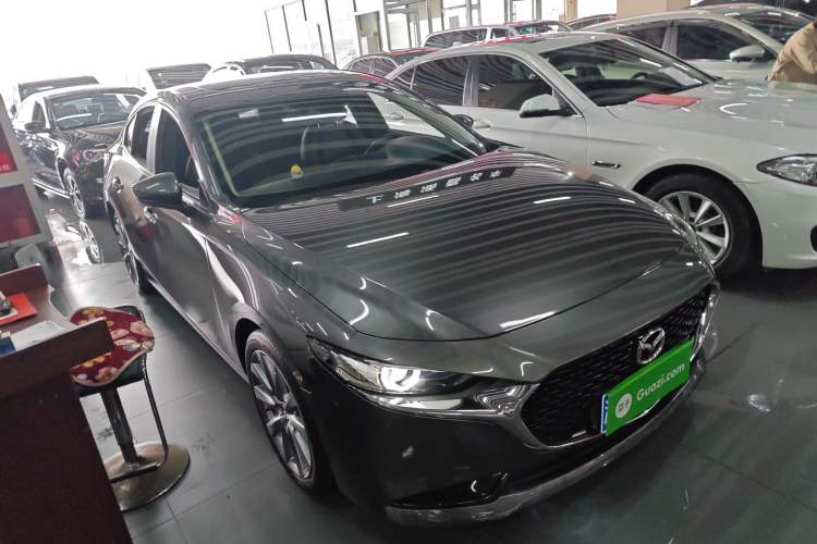 Used Mazda 3 Axela 2021 2.0L Automatic Zhiyao Edition
