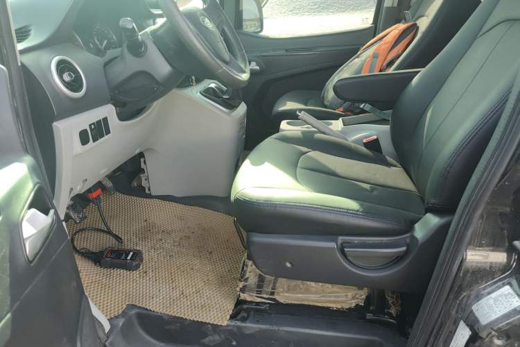 Used JAC Refine M3 2018 1.6L Express Edition 7-Seater